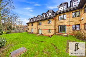 Photo 19- click for photo gallery